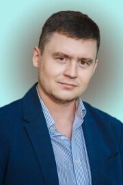 Бондарев И.В. Заместитель директора по безопасности, руководитель клуба «Партизан», учитель ОБЖ школы Образ